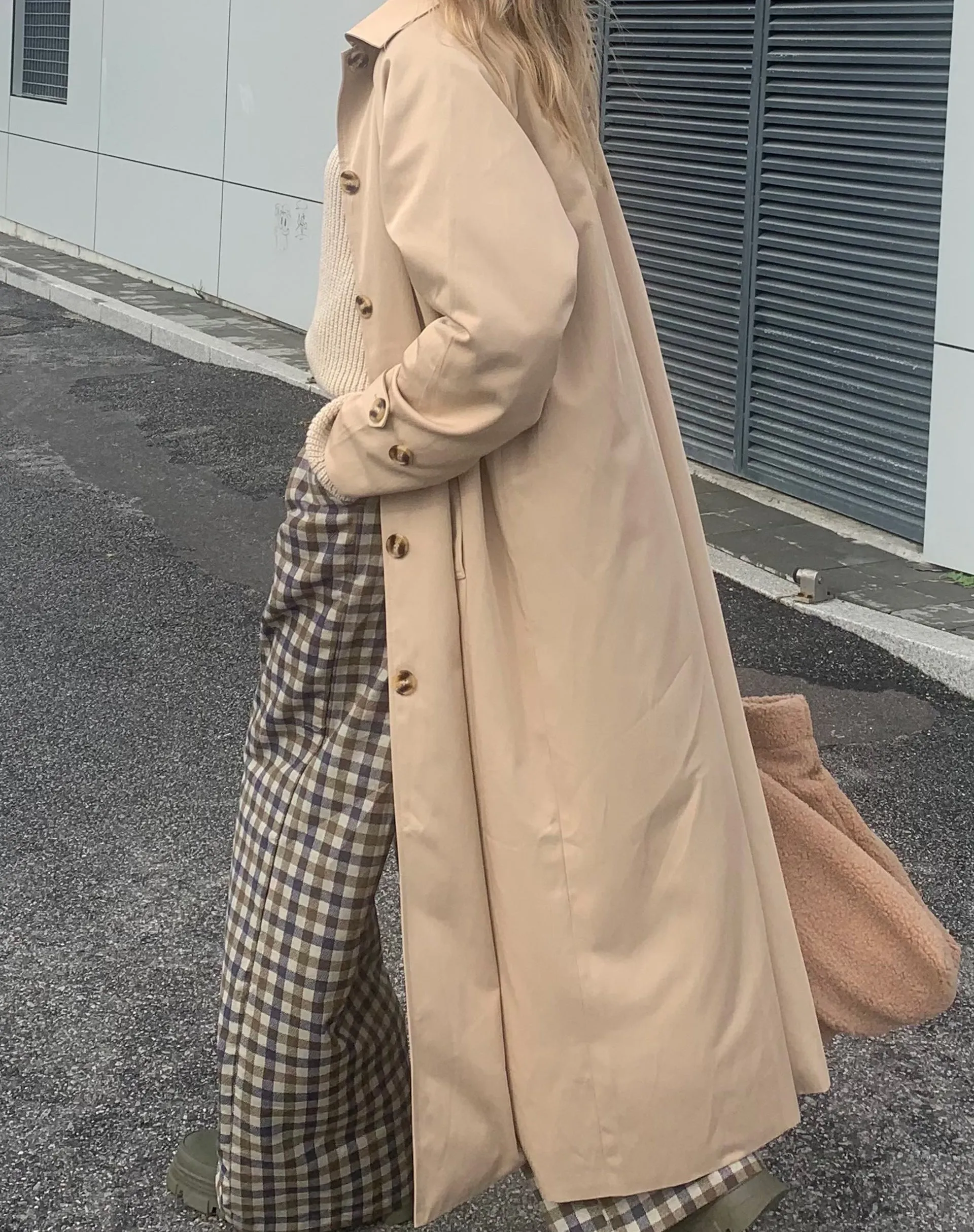 Assa Trench Coat in Beige with Stripe Lining