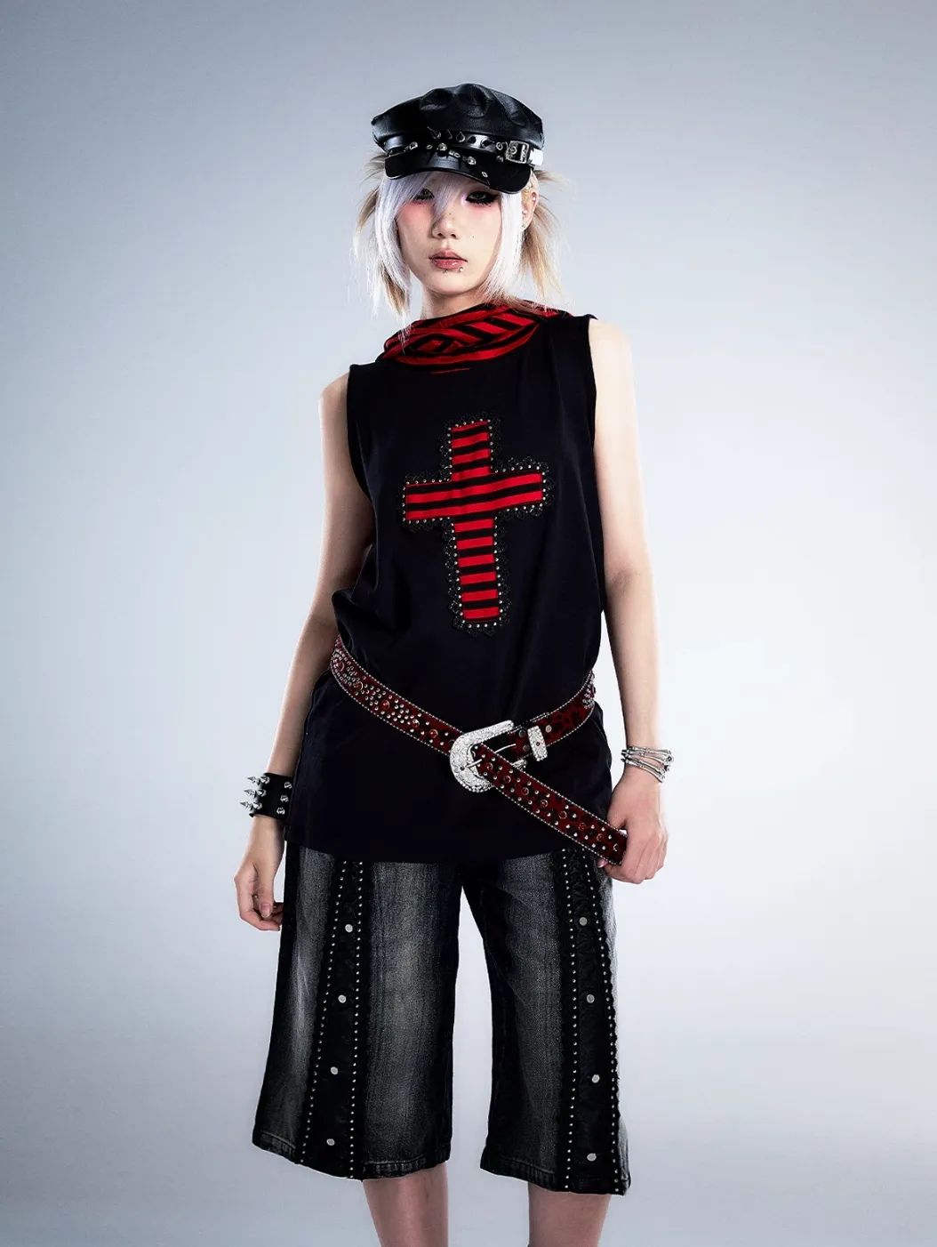 Frustration Garden Gothic Punk Denim Culottes - Black Faded Wide-Leg Capris with Studded Details