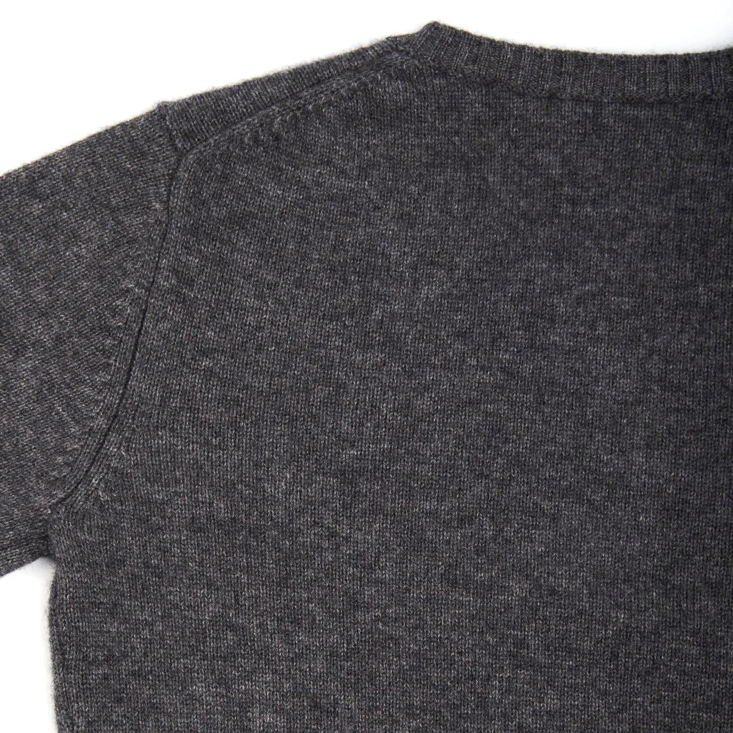 GREY CREWNECK