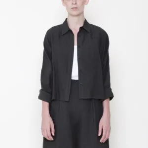 Szeki Signature Linen 3/4 Cropped Shirt Jacket in Black